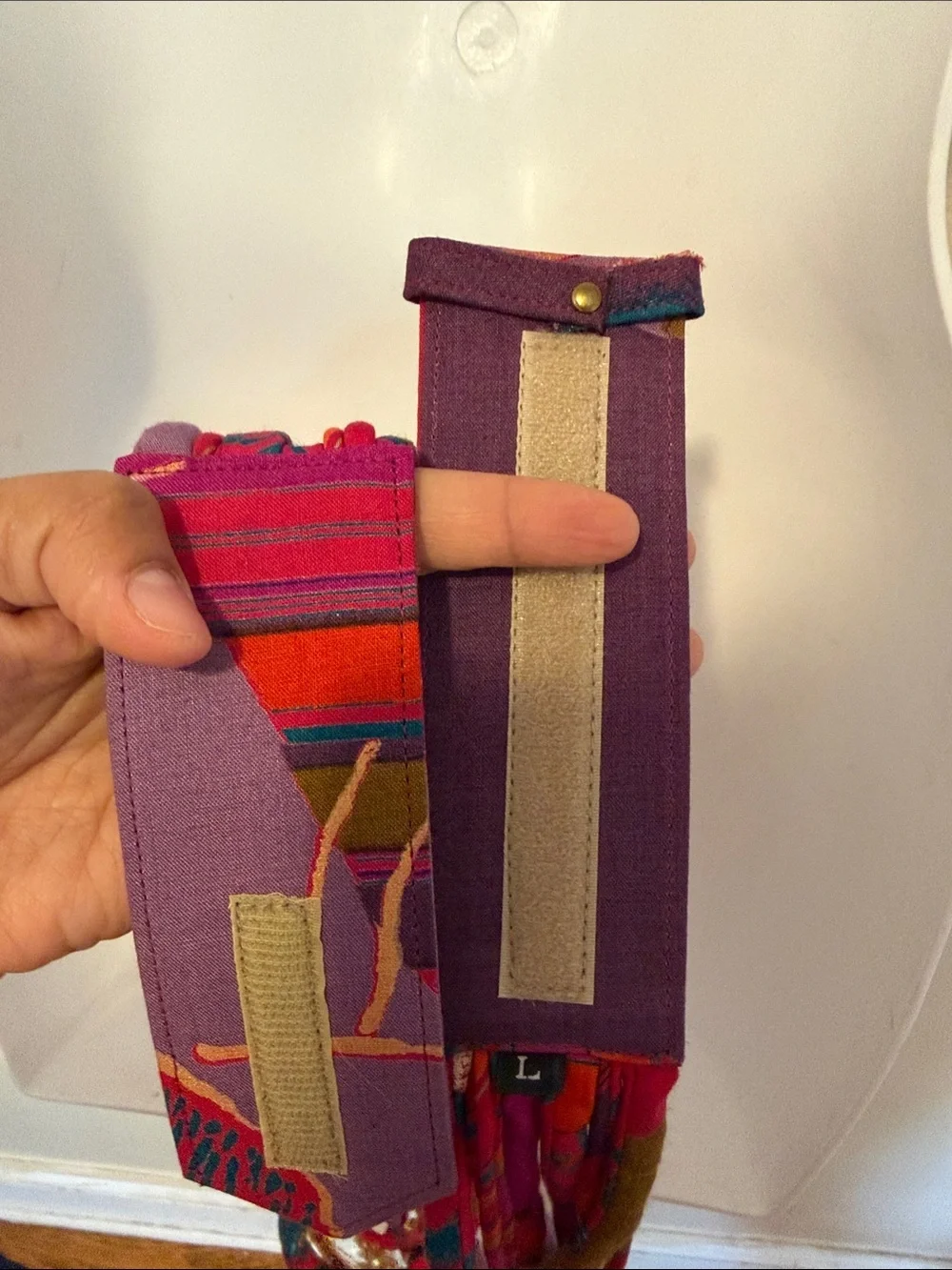 Gold-Chain Multistrand Fabric Belt in Pink & Purple